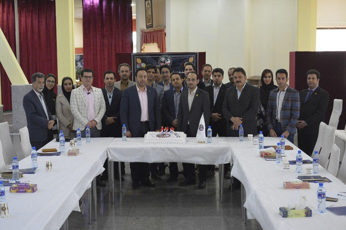 شروع کد 178 MBA حضوری مدرسه عالی کسب و کار ماهاندر استان یزد