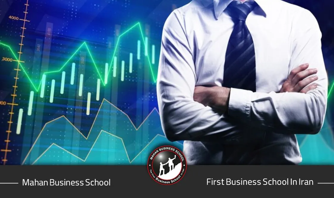 نمایی از یک دانشجوی مدیریت در حال تحلیل نمودارهای مالی روی لپ‌تاپ، همراه با کتاب‌های مربوط به مدیریت مالی و بازار سرمایه.