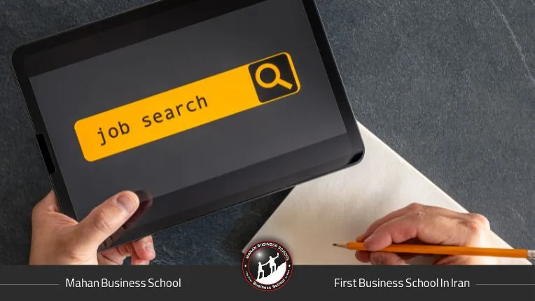 فارغالتحصیل MBA در حال جستجوی فرصت شغلی در بازار رقابتی
