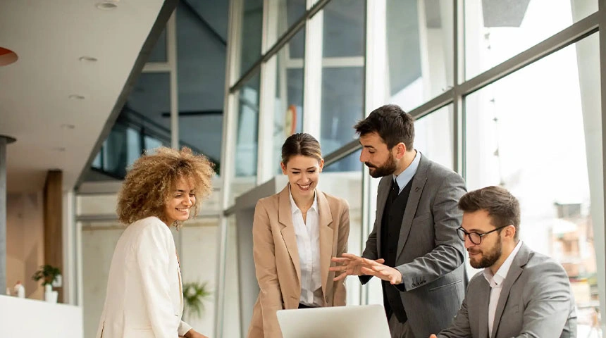 تقویت مهارت های ارتباطی برای موفقیت های حرفه ای