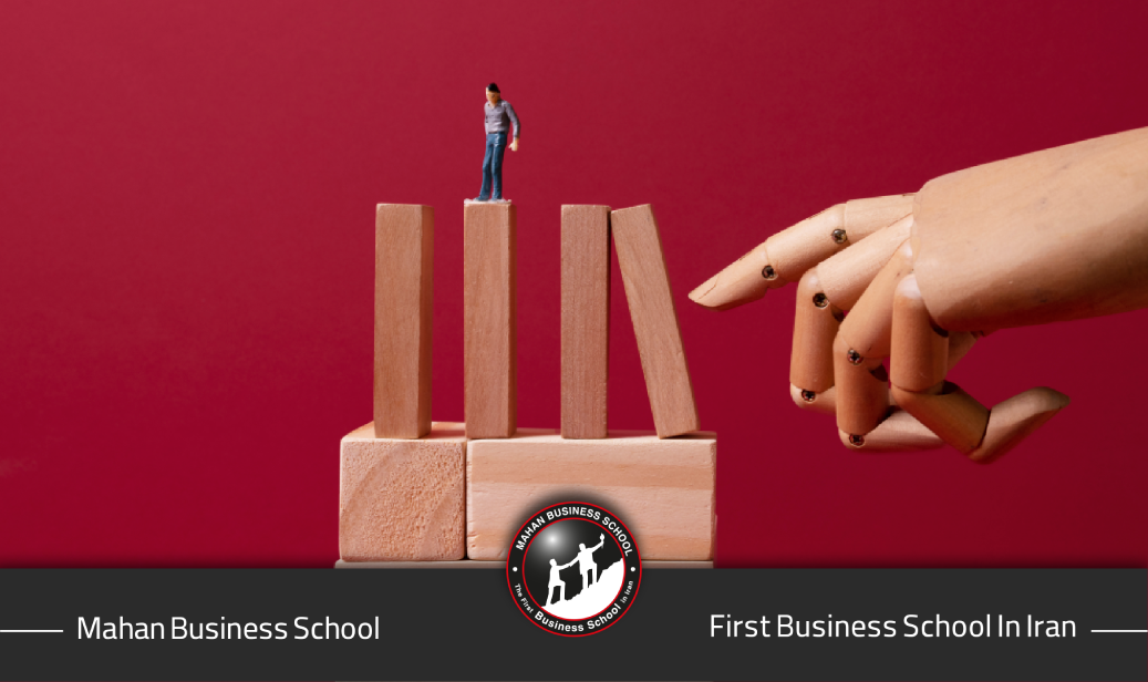 تصویر نشاندهنده HR بهعنوان طراح زیرساخت تصمیمگیری سازمان در شرایط عدمقطعیت.